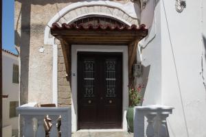 The facade or entrance of Neoclassical manor house