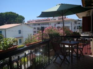 Balkón nebo terasa v ubytování appartamento in villa a Pietragrande Villa Mi Vida