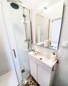Ванная комната в PÊPA Guesthouse