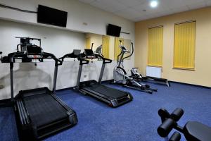 Fitness centrum a/nebo fitness zařízení v ubytování HOTEL NIAGARA + 2 fotografie