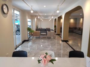 
Hall o reception di The Phoenix Hotel Bangkok - Suvarnabhumi Airport
