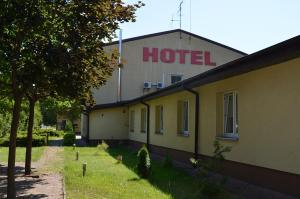 Budynek, w którym mieści się hotel