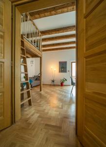 Fotografia z galérie ubytovania PRZEPIĘKNY APARTAMENT w sercu Starego Miasta v Krakove