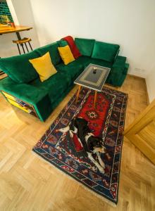 Posedenie v ubytovaní PRZEPIĘKNY APARTAMENT w sercu Starego Miasta