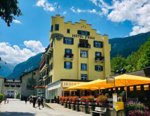 Splošen pogled na gorovje oz. razgled na gore, ki ga ponuja hotel