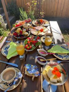 
Frühstücksoptionen für Gäste der Unterkunft Balancehaus Kohren-Sahlis
