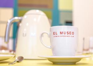 Apartamentos de lujo EL MUSEO Living&Experience Club Arte ...