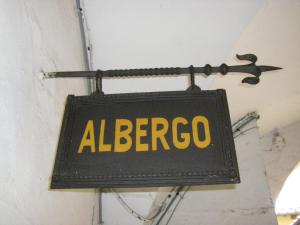 Certifikát, hodnocení, plakát nebo jiný dokument vystavený v ubytování Albergo Cannon d'Oro