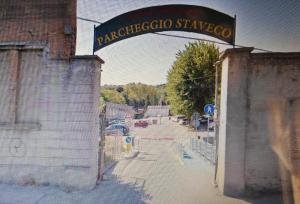 a sign that says tariegoco shawco over a street at Residenza Rubbiani - Fermata Fiera e Rizzoli in Bologna