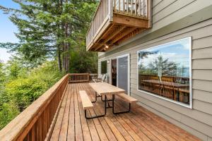 Balkón nebo terasa v ubytování Pinecone Cabin