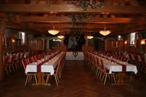 Εστιατόριο ή άλλο μέρος για φαγητό στο Schlosswirt Etting