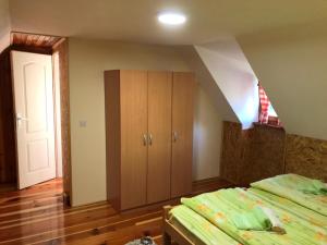 Krevet ili kreveti u jedinici u okviru objekta Apartman Helena +3 fotografije