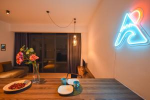 Imagem da galeria de Cube 8teens by Nest Home em Johor Bahru