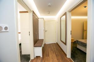 Снимка в галерията на B&D Apartments Delux, NEW в Ловеч