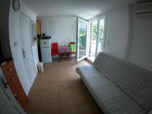 Gallery image of Apartment Mini in Kornić