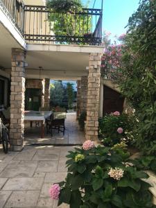 Balkón nebo terasa v ubytování Guesthouse Davorka Bijelić