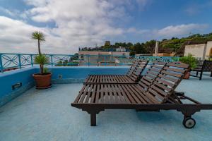 Bazén v ubytování Solares Case Vacanze nebo v jeho okolí
