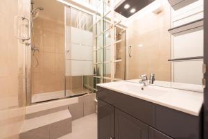 Ένα μπάνιο στο Bric Broc