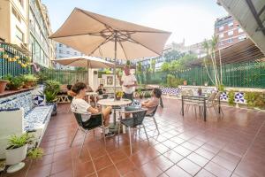 Hostia v ubytovaní Fabrizzios Terrace Hostel