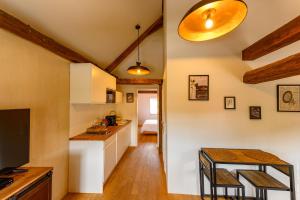 Eldhús eða eldhúskrókur á Restauberge Peitry