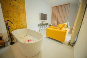 Televízia a/alebo spoločenská miestnosť v ubytovaní ESTUDIO BOUTIQUE TERRAL
