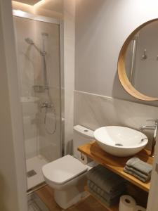 Koupelna v ubytování Morrojable Luxury Beach Apartments