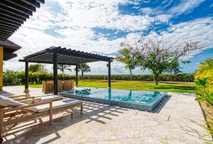 Gallery image of ileverde 82 - Garden villa in Punta Cana