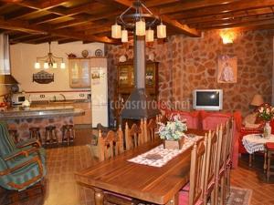 A kitchen or kitchenette at Alojamiento Rural El Chorrillo