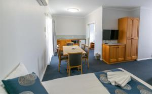 Gallery image of Esplanade Hotel Busselton in Busselton