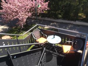 Ein Balkon oder eine Terrasse in der Unterkunft Vakantieverblijf Luxemburg
