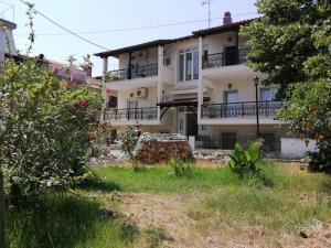 Zahrada ubytování Villa Alexandra Ierissos