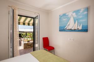 Postel nebo postele na pokoji v ubytování Apartment Pod Nespolom + 18 fotografií