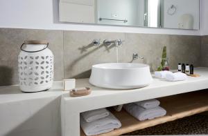 Ein Badezimmer in der Unterkunft Santa Maria Luxury Suites & Spa