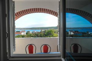 Balkón nebo terasa v ubytování Apartmani Vila Caska