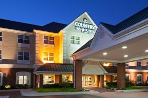 una representación de un hotel con entrada en Country Inn & Suites by Radisson, Knoxville West, TN, en Knoxville