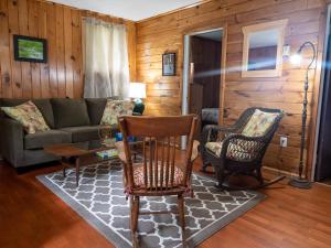 Tracadie Cottages的休息区