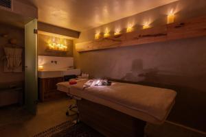 Lázně a/nebo wellness v ubytování Rochari Hotel