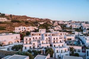 Nespecifikovaný výhled na destinaci Mykonos nebo výhled na město při pohledu z hotelu