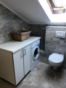 Koupelna v ubytování Apartment Atina