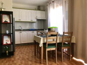 Kuchyň nebo kuchyňský kout v ubytování Casas del Sol CANDESA