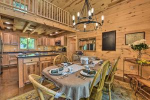 Gallery image of Spacious Pearl Lake Retreat with Yard and Private Dock in Cold Spring