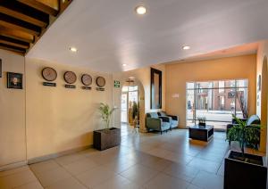 Posezení v ubytování Baja Inn Hoteles Ensenada