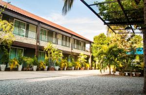 Zahrada ubytování บ้านชมเขา - Baan Chom Khao