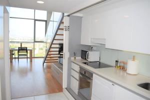 Fotografia z galérie ubytovania Duplex LOFT Apartamento con Parking GRATIS v destinácii Valencia