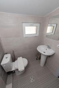 Studio Apartments Bulevar的一间浴室