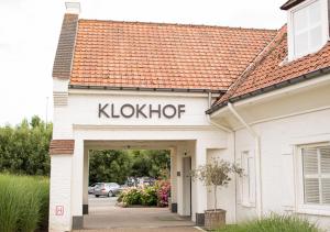 Afbeelding uit fotogalerij van Hostellerie Klokhof in Kortrijk