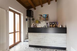 Lounge nebo bar v ubytování Albergo Diffuso Amatrice + 37 fotografií