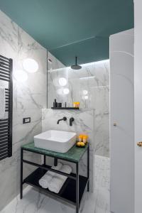 Koupelna v ubytování M20 Boutique Hotel