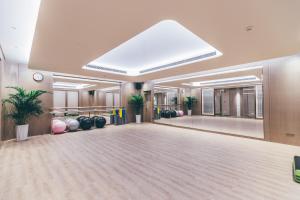 Fitness centrum a/nebo fitness zařízení v ubytování The Langham, Hefei