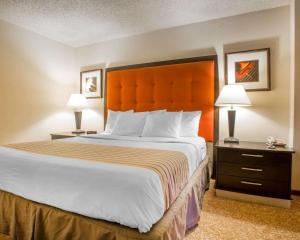 Gallery image of University Inn & Suites in Stevens Point